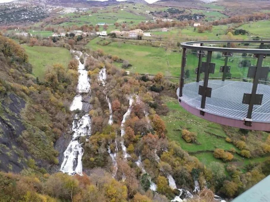 Casa La Enciruela Villa Рамалес де ла Виктория Екстериор снимка